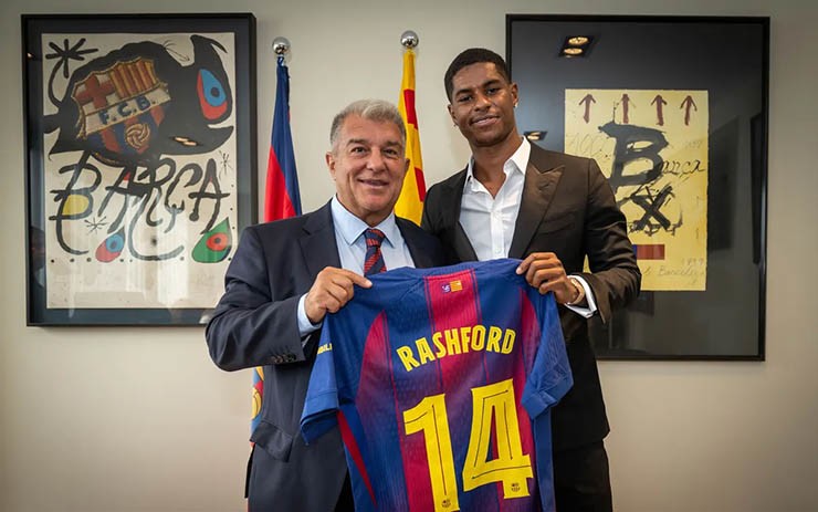 Rashford nguy cơ lỡ trận mở màn La Liga, Barca khốn khổ tìm cách "chữa cháy" - 1