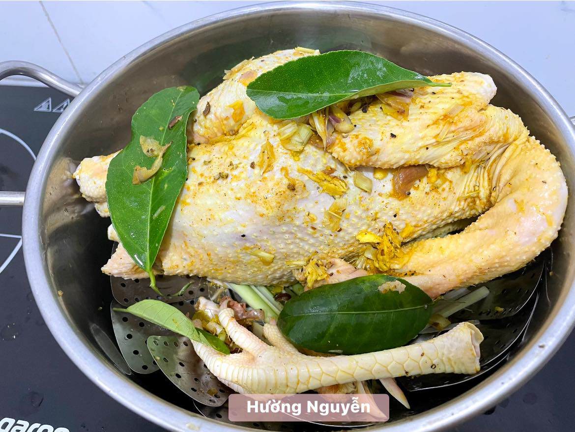 Gà hấp bia theo công thức này ăn hết cả con chưa đã thèm - 2