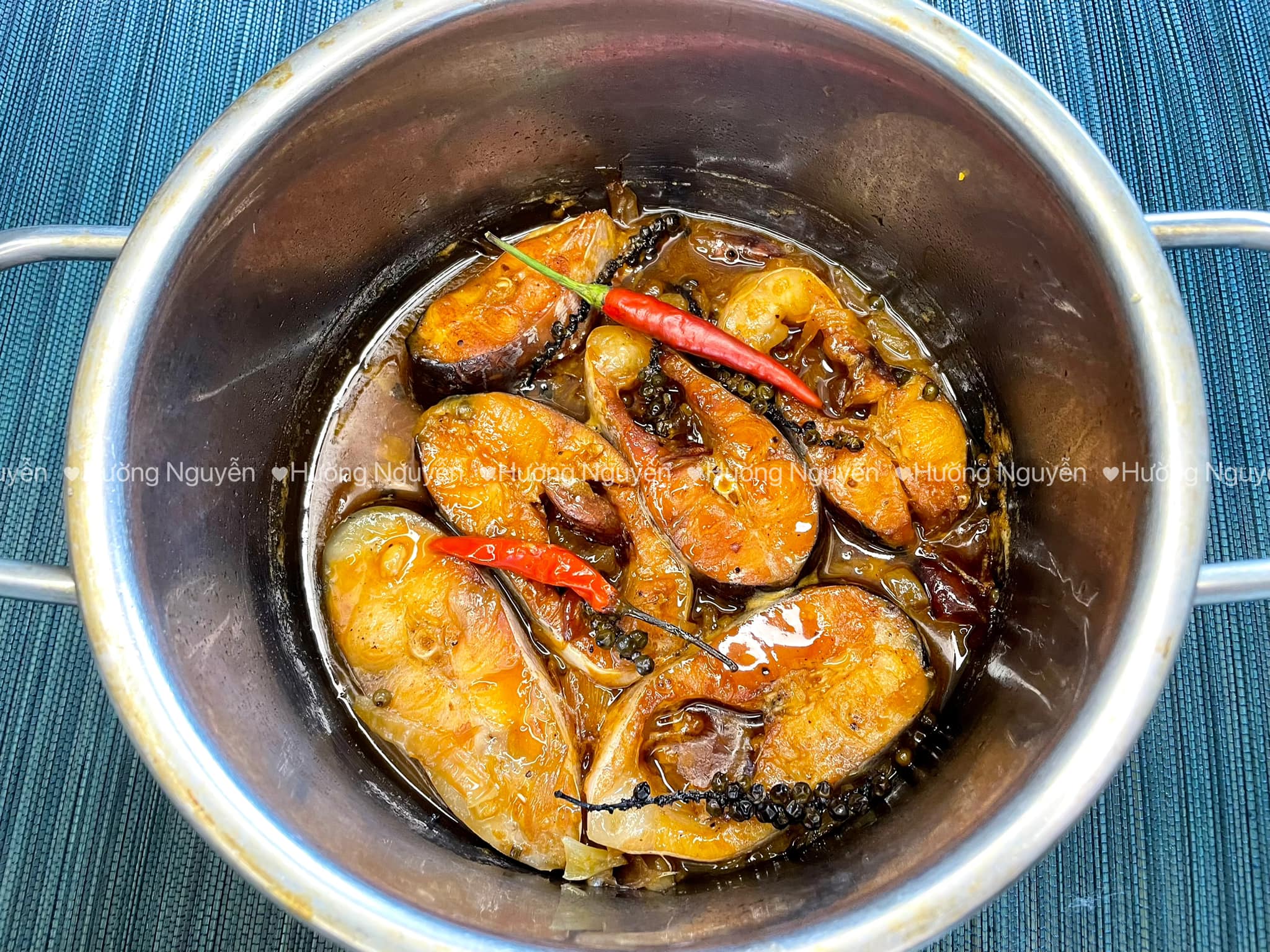 Loại cá rẻ tiền nhưng bổ dưỡng kho cùng nước dừa siêu ngon - 4