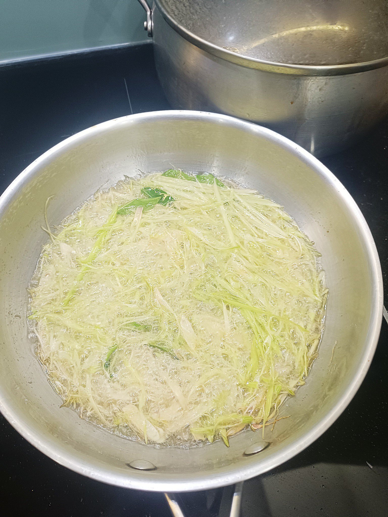 Món gà vạn người mê, làm mồi nhậu siêu "cuốn" - 4