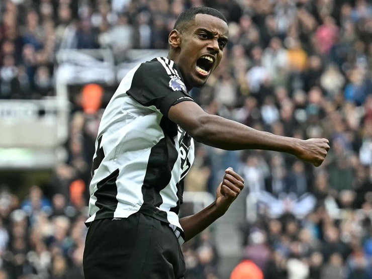 Dự đoán tỷ số Newcastle - Liverpool: "Mối thâm thù" vì Isak (Ngoại hạng Anh) - 1