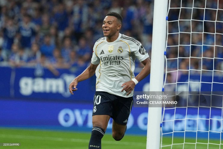 Nóng bảng xếp hạng La Liga: Real Madrid chưa vượt được Barca, bất ngờ Top 1 - 2