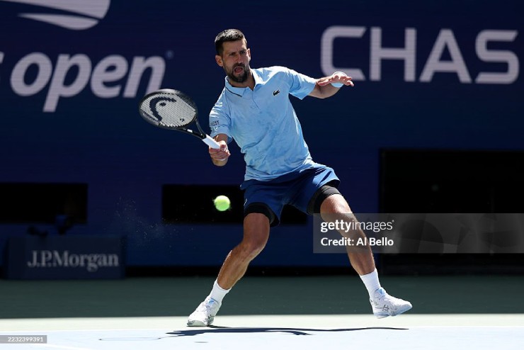 Video tennis Djokovic - Svajda: Ngỡ ngàng tie-break, trút giận 6-1 set cuối (US Open) - 1