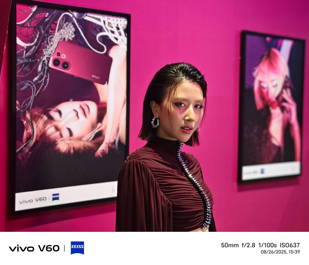vivo V60 5G ra mắt ấn tượng và câu chuyện kết nối công nghệ với âm nhạc, thời trang - 1