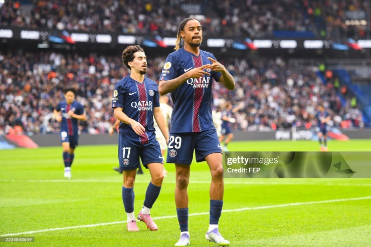 Video bóng đá PSG - Lens: Cú đúp siêu phẩm, nỗi lo "Tiểu Maradona" (Ligue 1) - 1