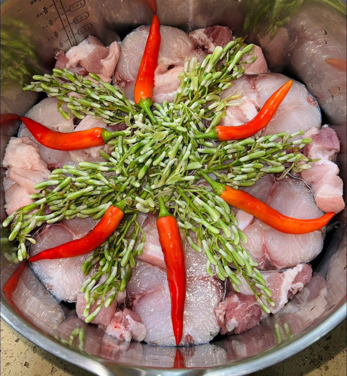 Loại hoa ít người biết đến, kho với cá vừa thơm vừa "tốn cơm" - 4