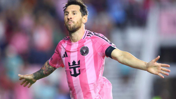 Messi và bố bị tố thao túng quyền lực ở Inter Miami, cựu sao MLS đòi tẩy chay - 1