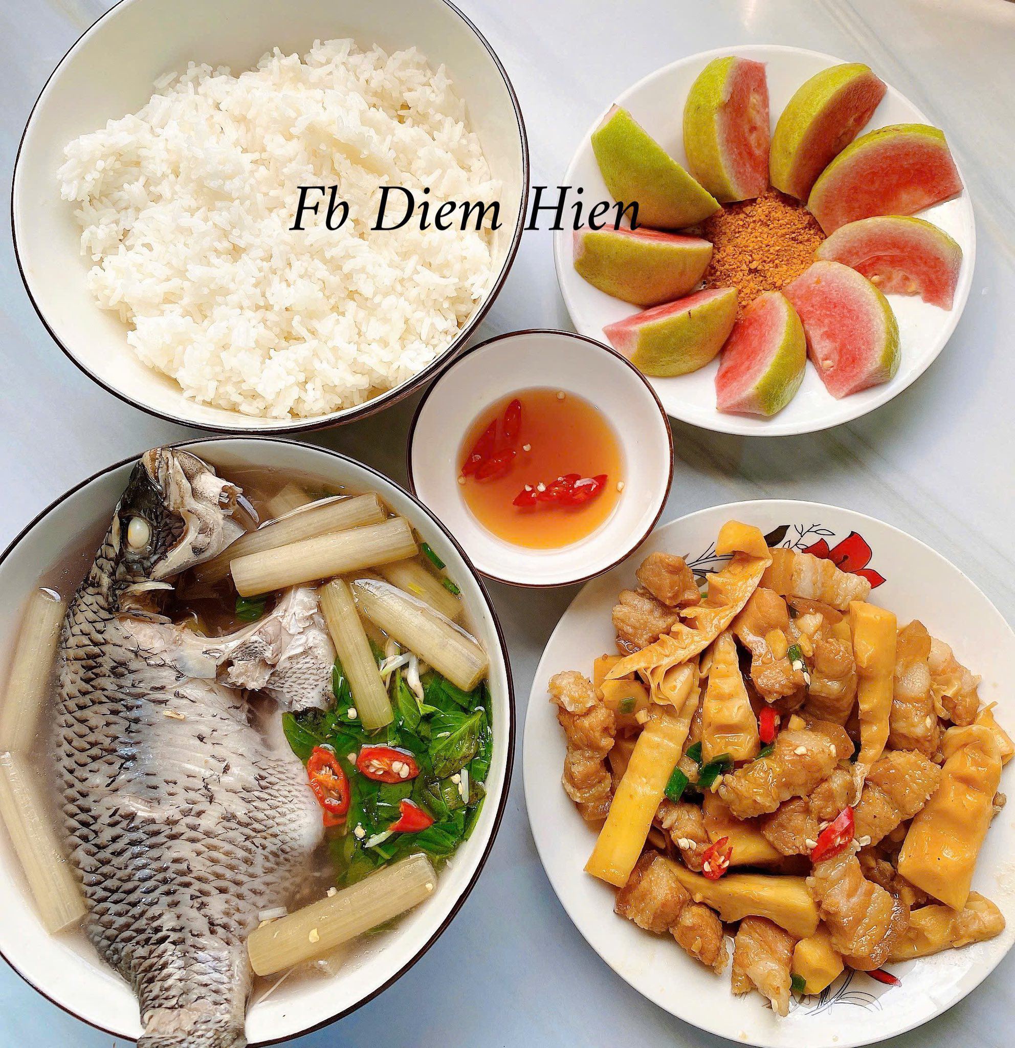 Thực đơn toàn món dân dã khiến ai nhìn thấy cũng thèm được về nhà ăn cơm - 8