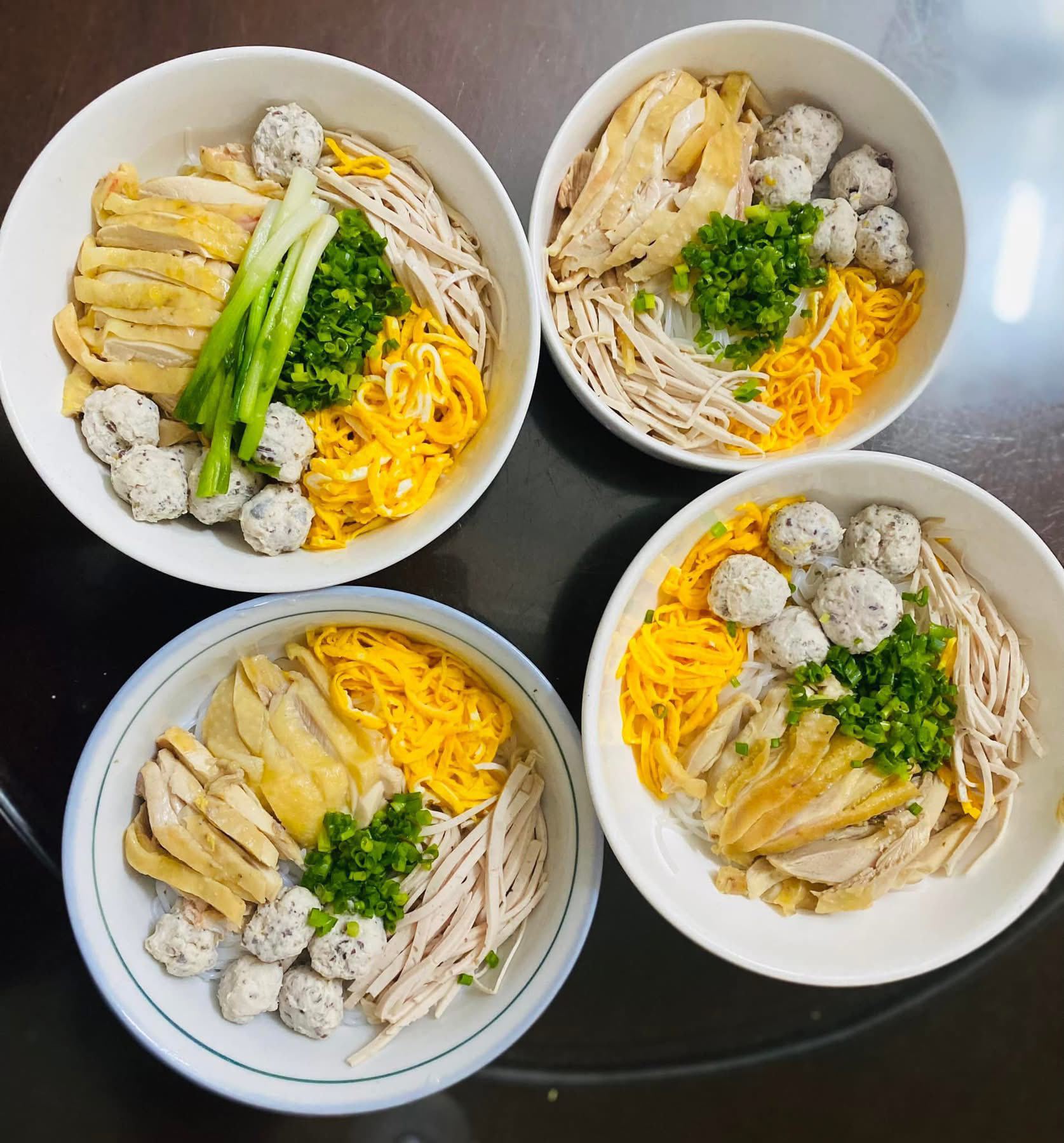 Thực đơn bữa sáng ngon lành đủ chất của mẹ đảm 4 con - 18