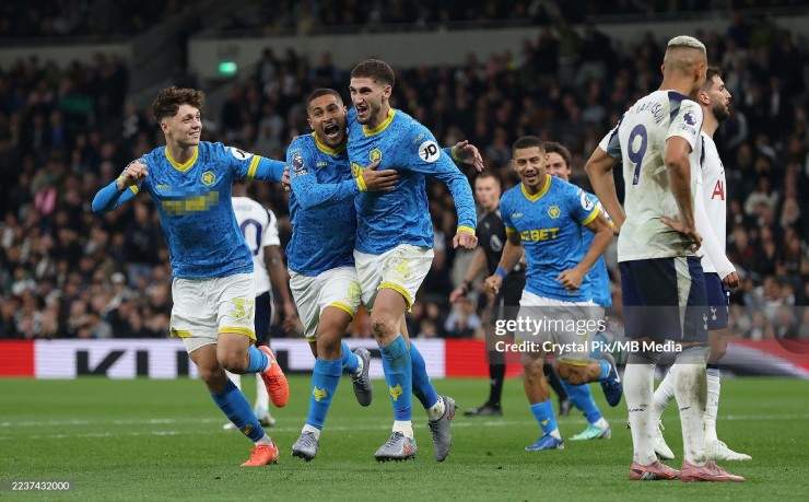 Kết quả bóng đá Tottenham - Wolves: Bật tung cảm xúc phút 90+4 (Ngoại hạng Anh) - 1