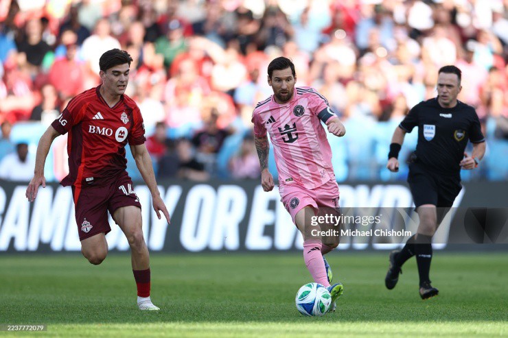 Video bóng đá Toronto - Inter Miami: Khoảnh khắc lơ là, đội Messi ôm hận (MLS) - 1