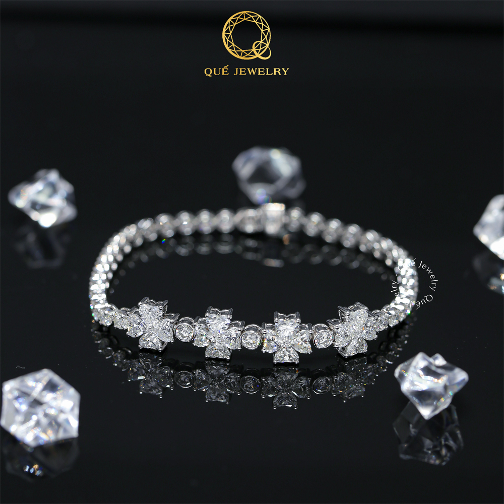 Quế Jewelry - thương hiệu xuất thân từ gia đình có truyền thống về nghề kim hoàn nổi tiếng tại TP.HCM - 2