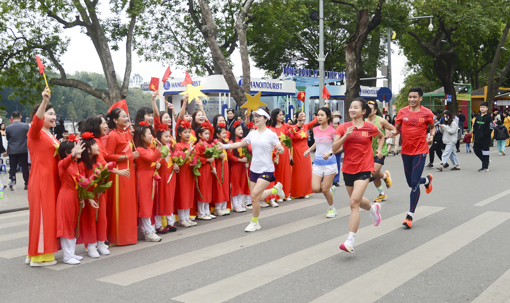 Herbalife Việt Nam hỗ trợ dinh dưỡng cho 5000 VĐV dự Giải Bán Marathon Quốc tế Việt Nam 2023 - 3