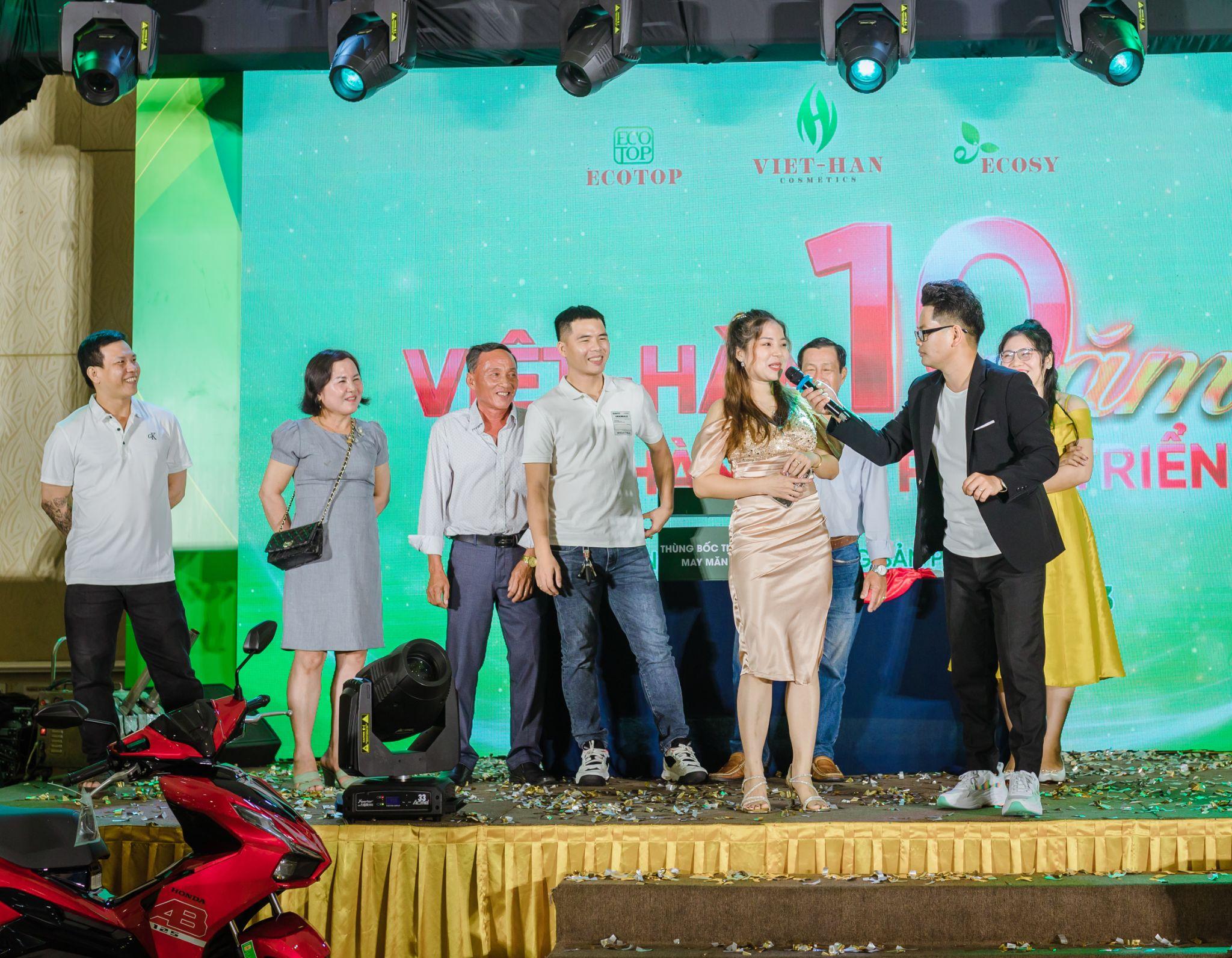 Á hậu Huyền My xinh đẹp tại lễ ra mắt dòng sản phẩm mới thương hiệu Ecosy-Ecotop 2023 - 6