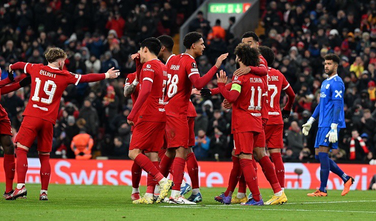 12 anh hào vào vòng knock-out Europa League: Ấn tượng Ngoại hạng Anh, Roma lo lắng - 2