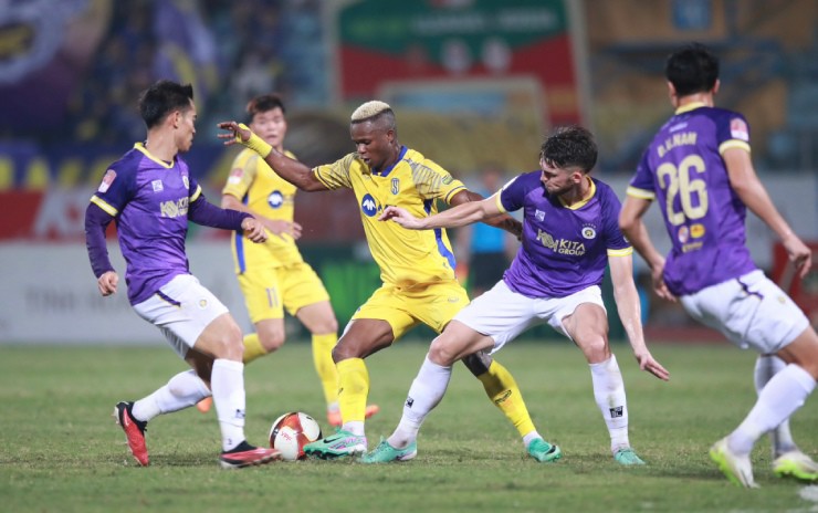 Báo động giải Ả Rập ít khán giả hơn cả V-League, Ronaldo không cứu nổi - 2