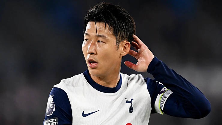 Tin mới nhất bóng đá sáng 24/10: Son Heung Min vắng trận gặp AZ Alkmaar - 1