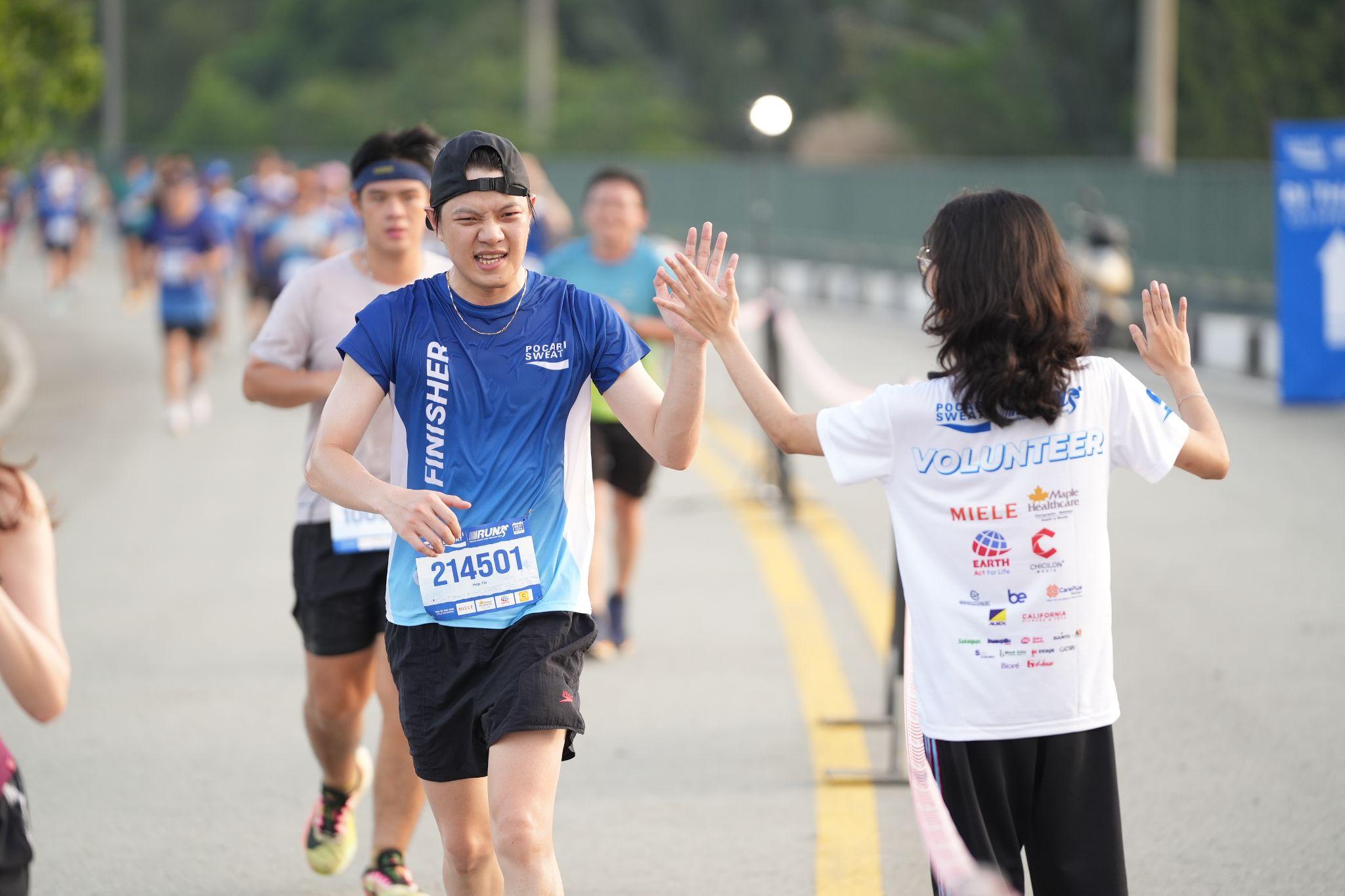 Pocari Sweat Run Việt Nam 2024: Những hình ảnh ấn tượng trên đường đua​ - 4