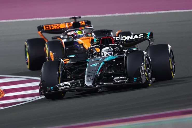 Đua xe F1, Qatar GP: Bottas đẩy Sargeant xuống "đội sổ", McLaren-Ferrari đua "song mã" ở Abu Dhabi - 4