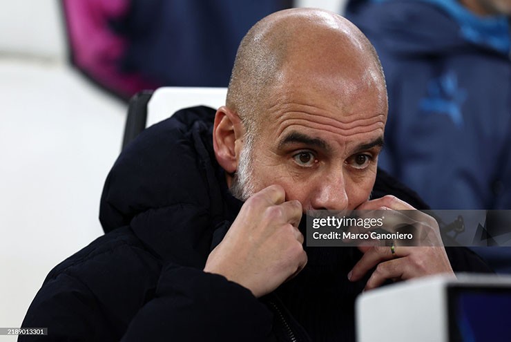 Foden tụt dốc không phanh, Man City khó xử trước derby Manchester - 1