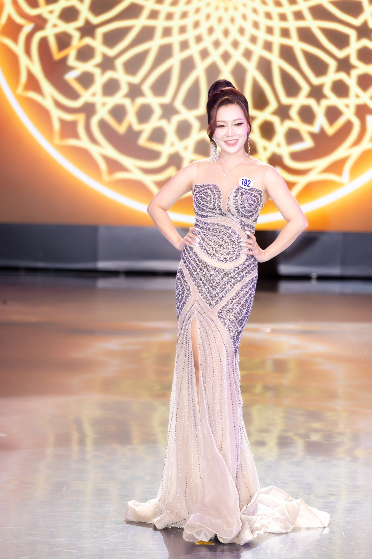 Người đẹp Hồ Thị Phương Linh lên ngôi Á hậu 1 cuộc thi Miss Business Charm International 2024 - 3