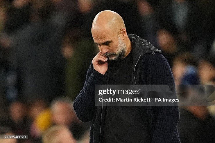 Pep Guardiola trong cơn khủng hoảng: "Thuyết âm mưu" muốn bị sa thải? - 3