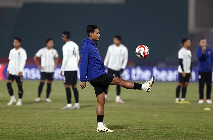 Cựu "Vua phá lưới" AFF Cup khoe tài ở Việt Trì, chờ gây bất ngờ với ĐT Việt Nam - 1