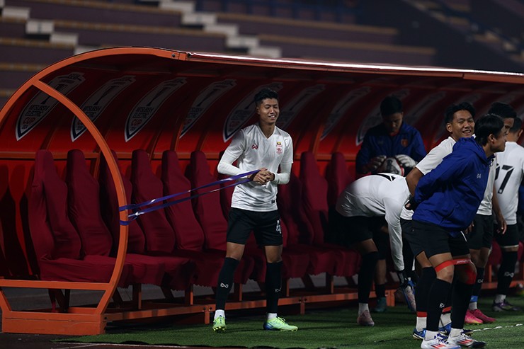 Cựu "Vua phá lưới" AFF Cup khoe tài ở Việt Trì, chờ gây bất ngờ với ĐT Việt Nam - 2