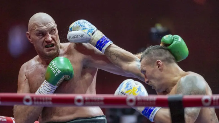Boxing kinh điển: "Vua giang hồ" Tyson Fury và cuộc chiến với Usyk tranh ngôi vương - 1