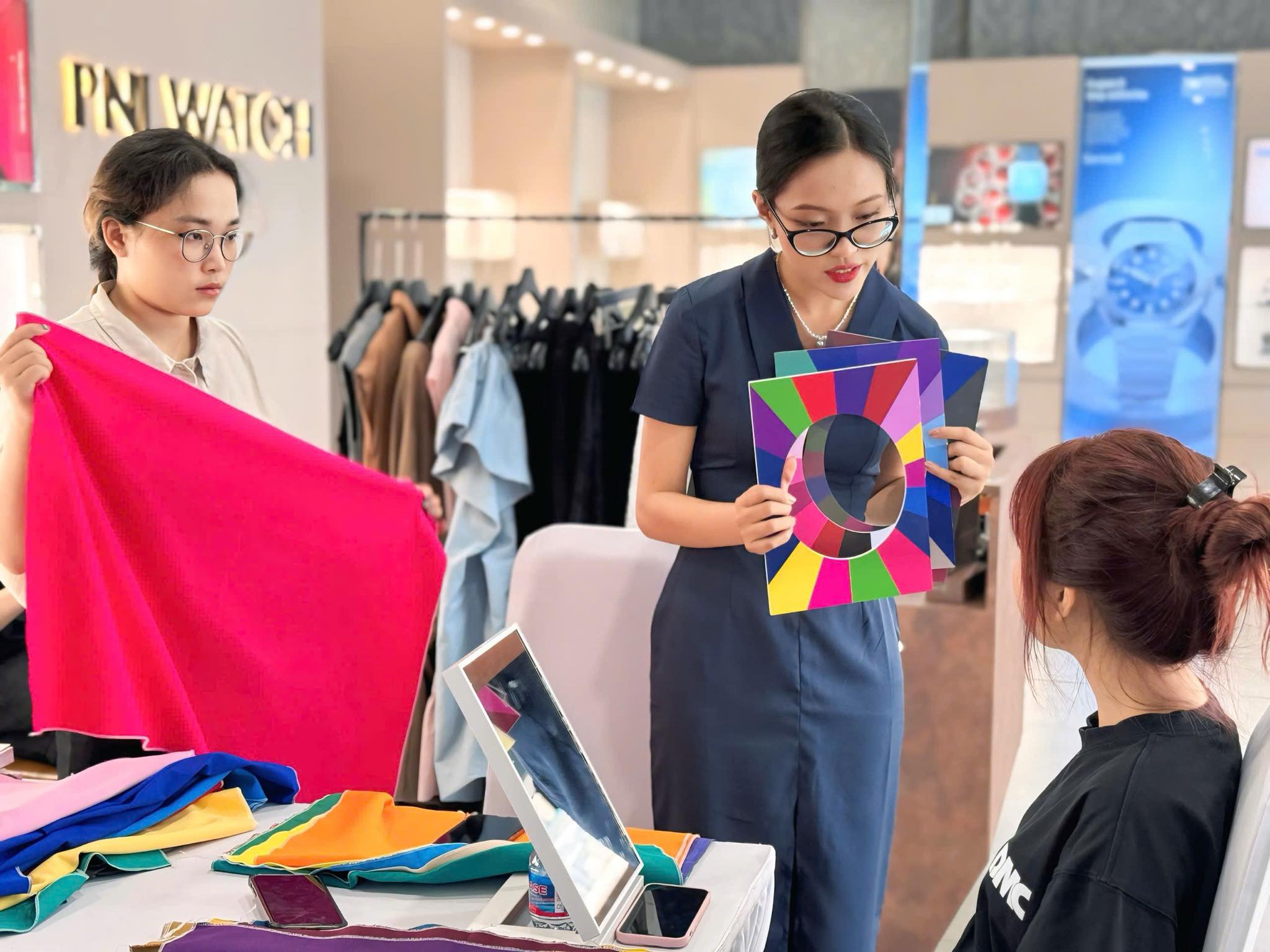 PNJ NEXT - điểm hẹn mới mùa Giáng sinh của gia đình và giới trẻ - 3