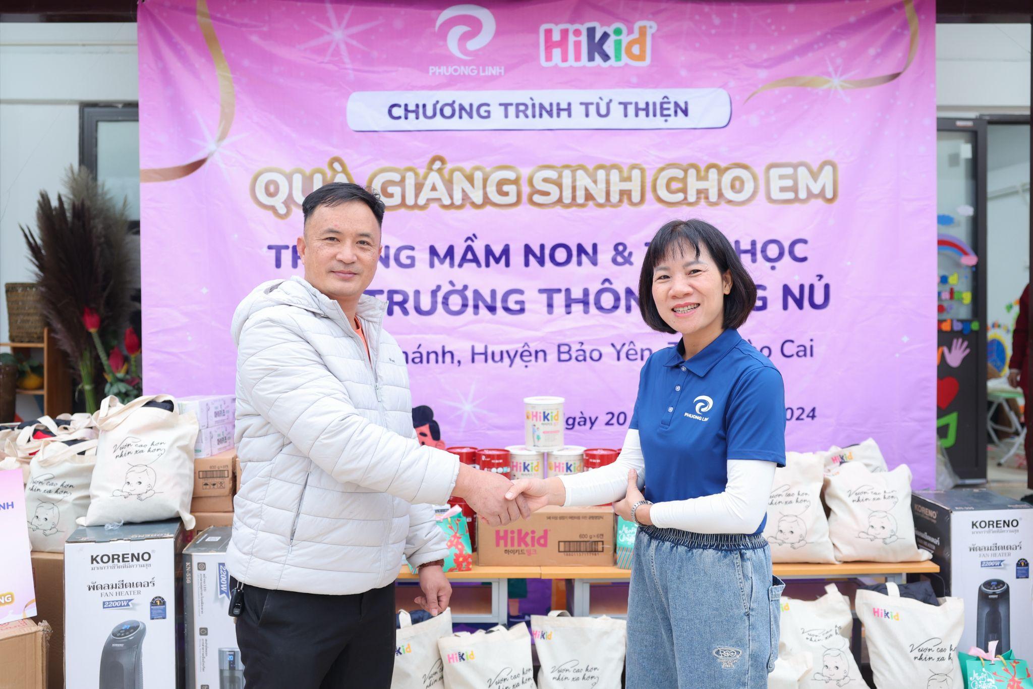 Công ty TNHH XNK & TM Phương Linh và nhãn hàng Hikid mang giáng sinh ấm áp đến các bé Làng Nủ - 4