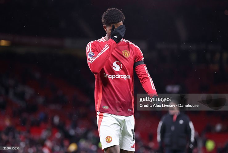 Rashford quay xe muốn ở lại MU, Osimhen từ chối "Quỷ đỏ" vì một lý do - 1