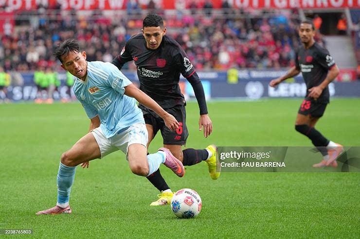Video bóng đá Leverkusen - Union Berlin: Sức mạnh áp đảo, hai đòn sắc lẹm (Bundesliga) - 1