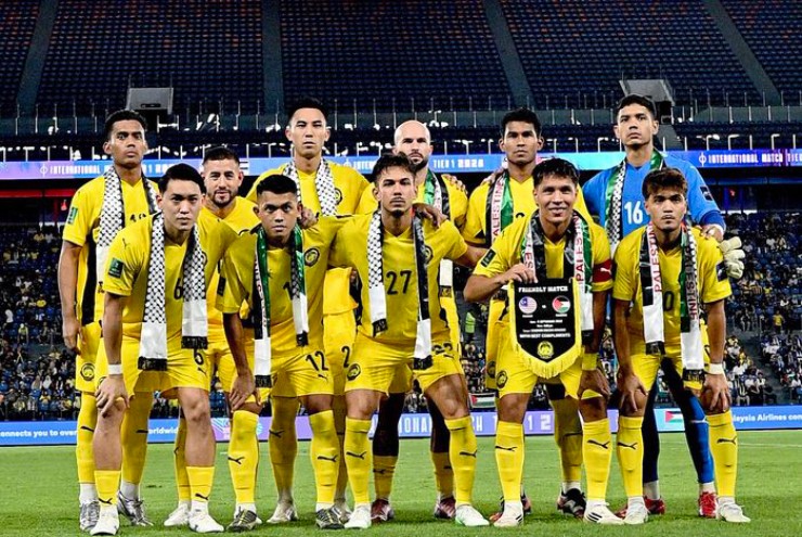 Malaysia nguy cơ nhận án phạt kép, sếp lớn AFC báo tin vui cho ĐT Việt Nam - 1