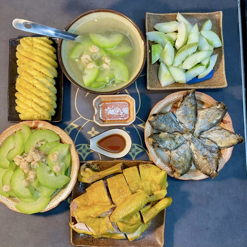Những mâm cơm bình dị, ấm cúng khiến ai đi xa cũng nhớ nhà - 6