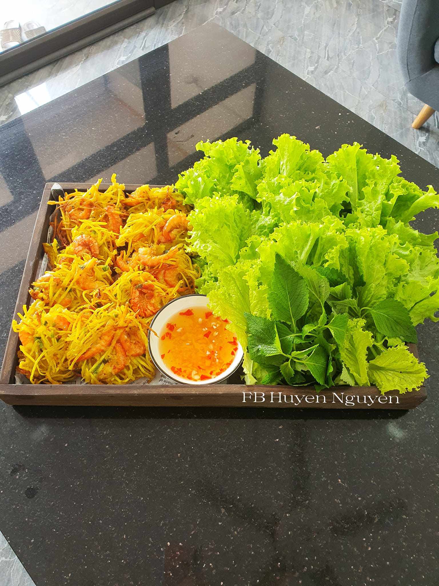 Cách làm bánh tôm khoai lang giòn rụm, bùi béo siêu ngon - 1