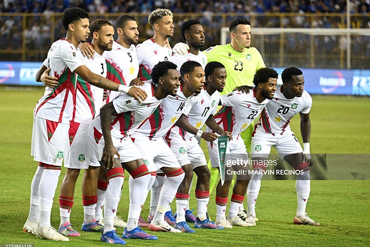 Suriname có diện tích bằng 1/2 Việt Nam sắp dự World Cup: Chờ tuyển "Hà Lan B" tung hoành - 2