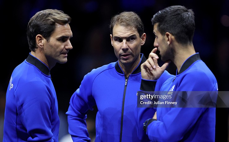 Djokovic không thể làm bạn với Federer & Nadal, trả lời sốc khi được hỏi về chấn thương - 1