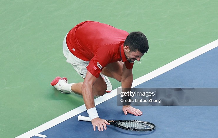 Djokovic không thể làm bạn với Federer & Nadal, trả lời sốc khi được hỏi về chấn thương - 2