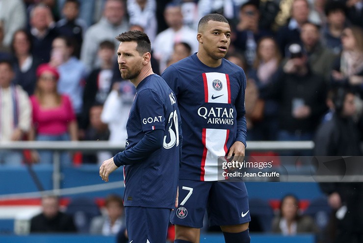 Mbappe hé lộ bất ngờ về Messi - Vinicius, tuyên bố Ronaldo là số 1 - 2