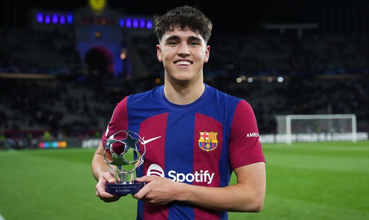 Sao trẻ MU Yoro được đề cử "Cậu bé vàng", cạnh tranh với tài năng Real - Barcelona - 2