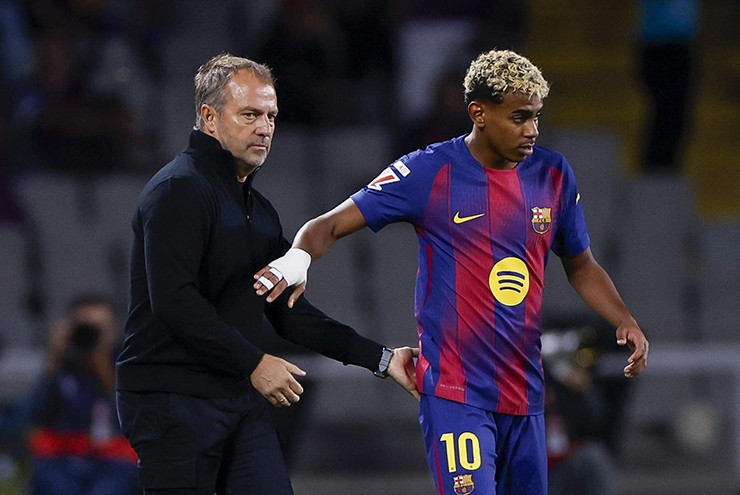 Biến căng Barcelona: Yamal vô kỷ luật không bị phạt, phòng thay đồ bất mãn - 1