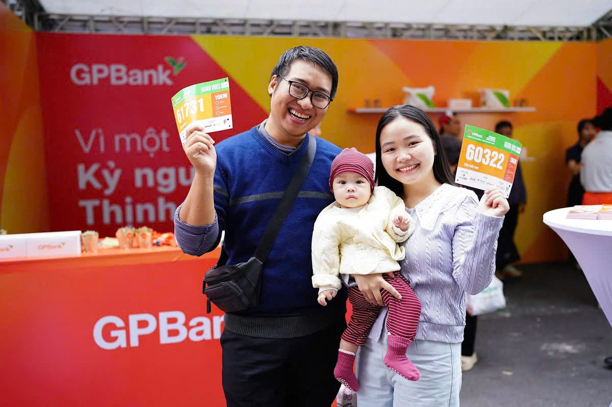 Hàng nghìn người trải nghiệm “Trạm tiếp năng lượng thịnh vượng” của GPBank tại VPIM 2025 - 7