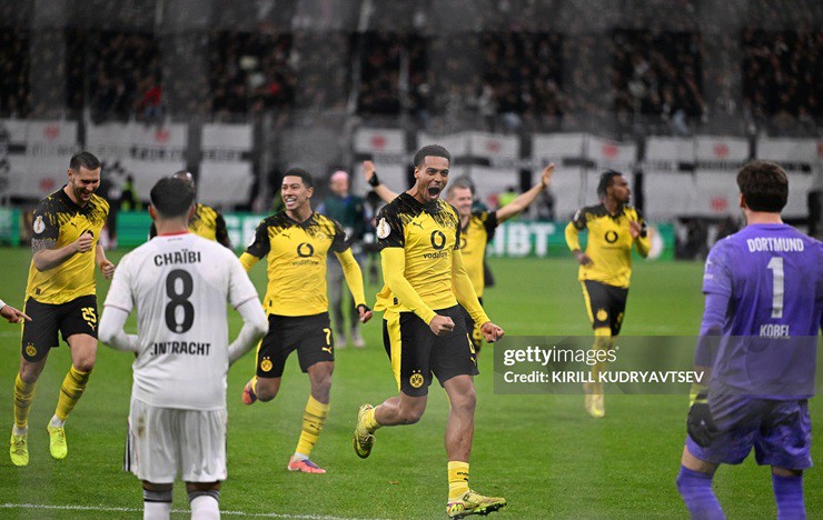 Video bóng đá Frankfurt - Dortmund: Luân lưu nghiệt ngã (Cúp Quốc gia Đức) - 1