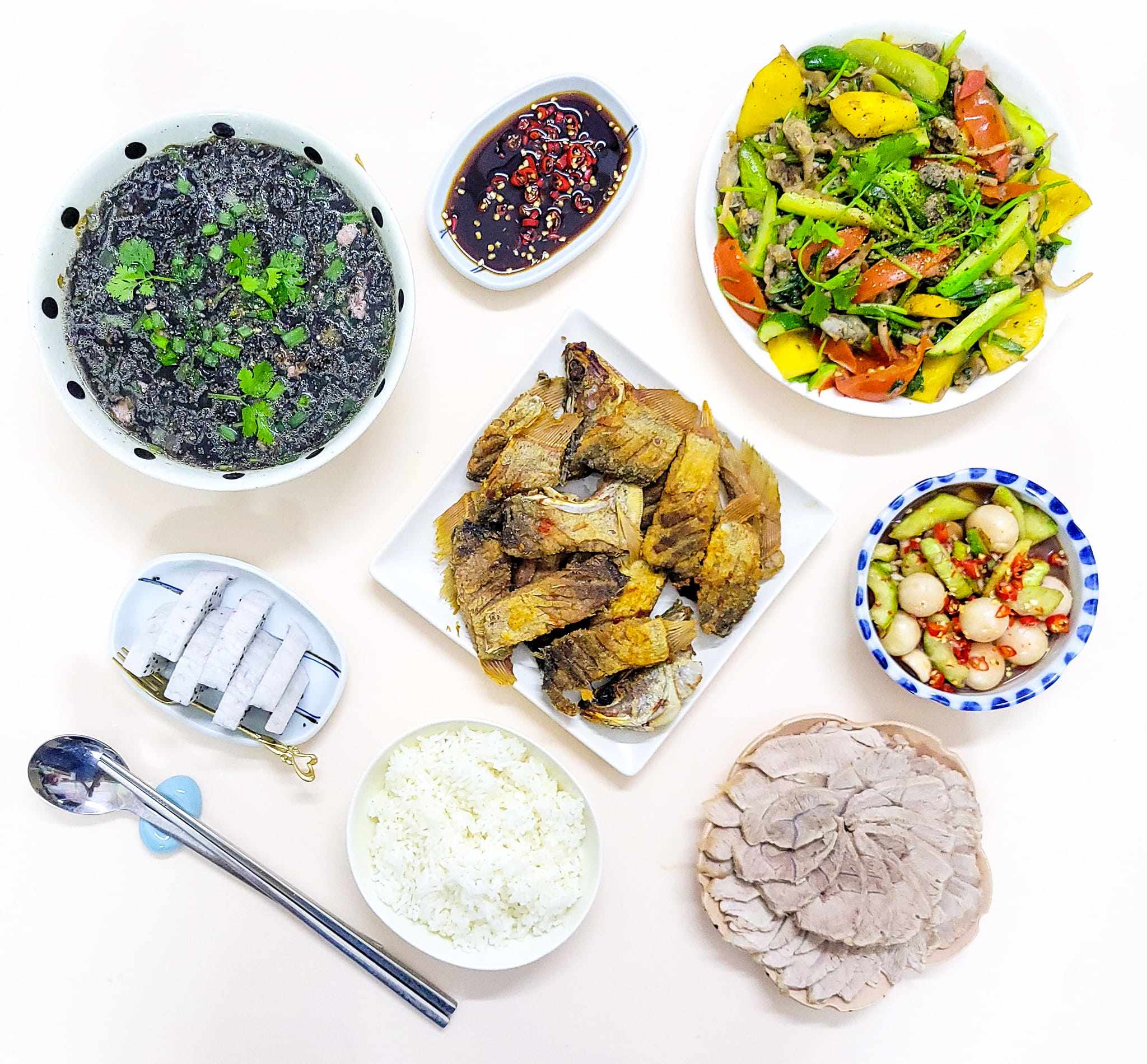 Thực đơn ngày mưa cực hấp dẫn khiến ai đi đâu cũng nhớ nhà - 3