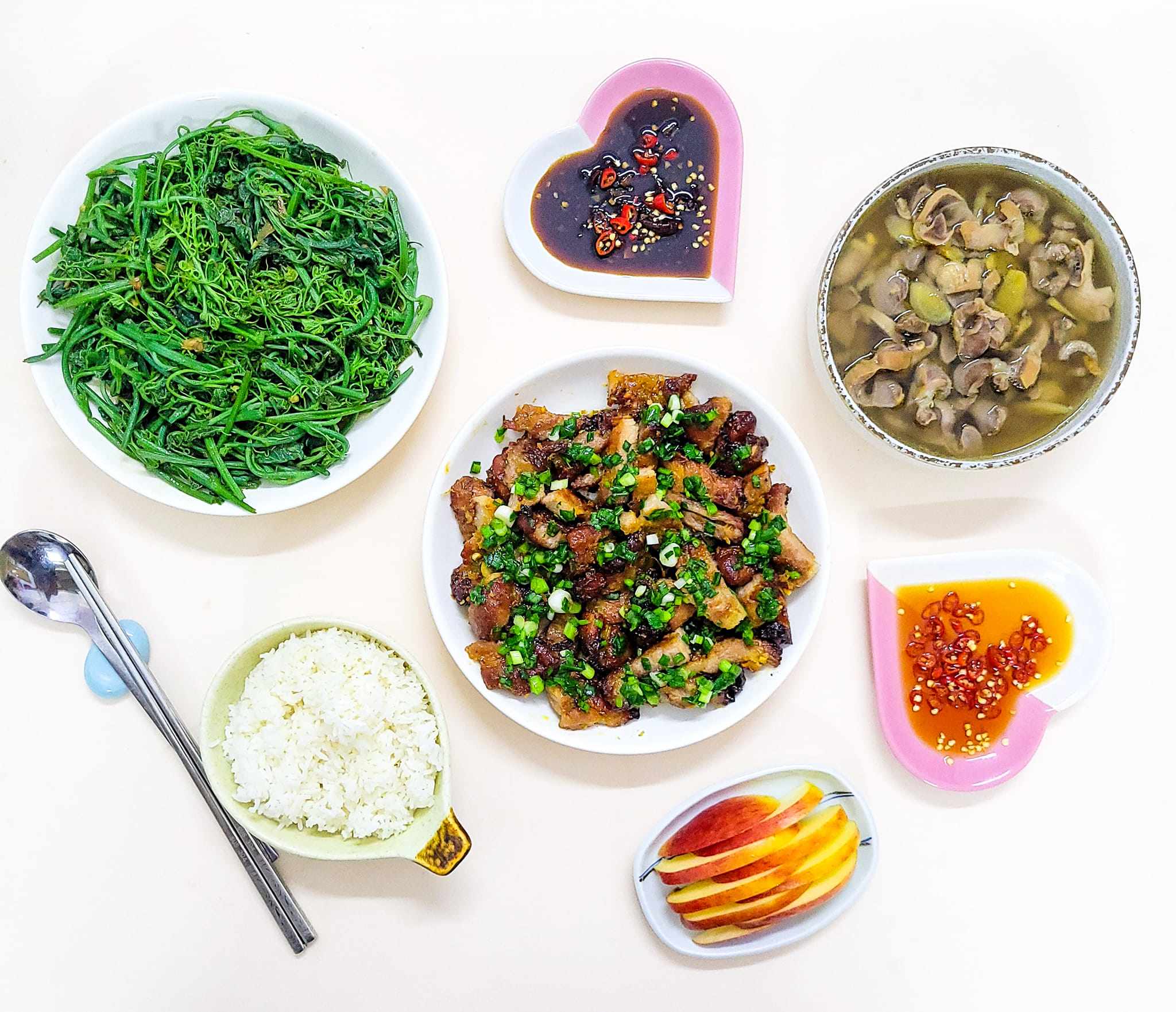 Thực đơn ngày mưa cực hấp dẫn khiến ai đi đâu cũng nhớ nhà - 4