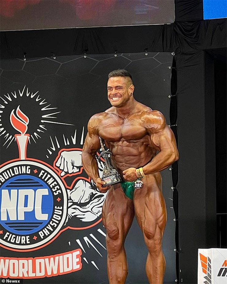 Thể thao Brazil rúng động: Siêu VĐV thể hình qua đời vì mất chú mèo yêu quý - 1