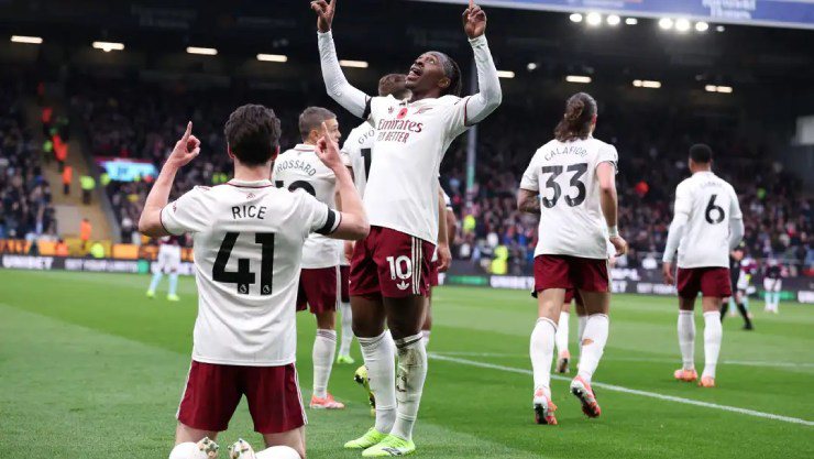 Arsenal không có điểm yếu, huyền thoại đặt cửa vô địch Ngoại hạng Anh - 1