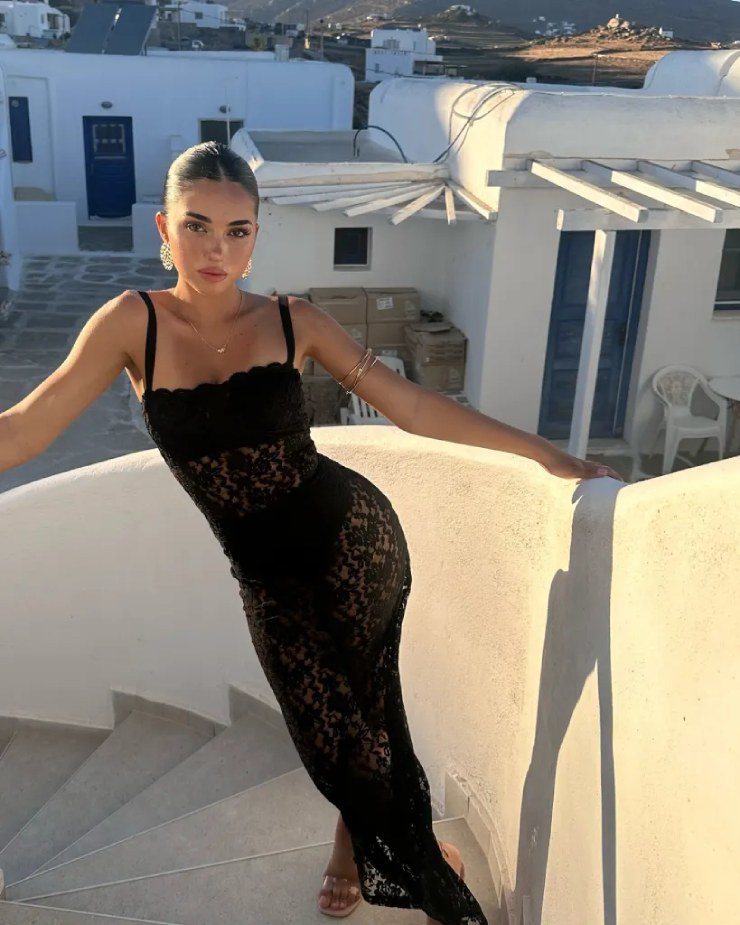 "Tay chơi" Yamal bị đồn qua lại với người mẫu Ý, vẻ đẹp phồn thực vạn người mê - 5