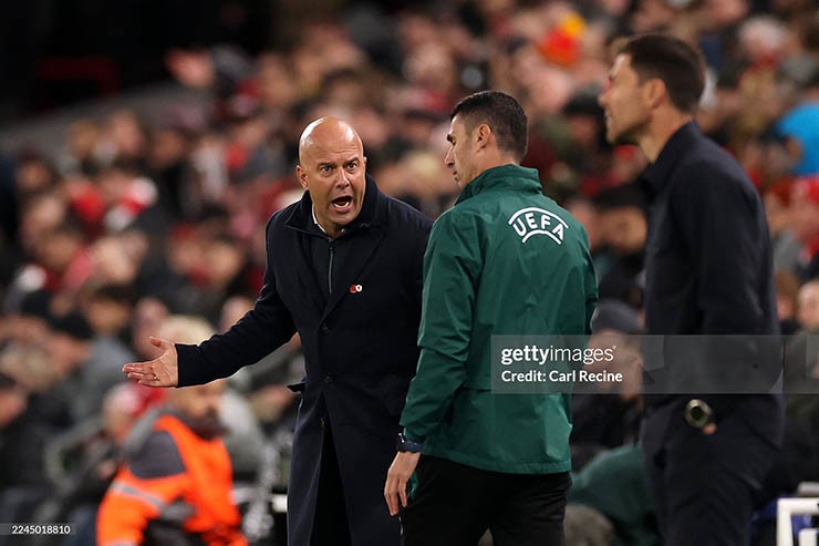 Liverpool đã thoát khủng hoảng, hay vẫn như cũ trước thềm đại chiến Man City? - 2